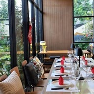 บรรยากาศ Maison au Milieu