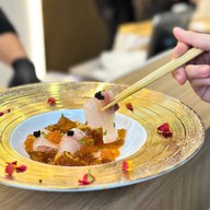 Queen of rolls Queen of rolls