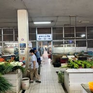 ตลาดศิริวัฒนา (กาดธานินทร์)