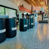 Shade Coffee Roasters บางแสน