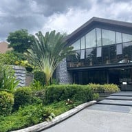 บ้านเหนือน้ำ