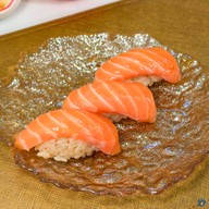 Queen of rolls Queen of rolls