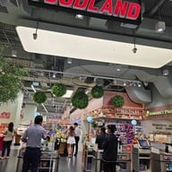 FOODLAND PARK SILOM
