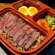 Meat Story ต้นตำรับข้าวหน้าเนื้อ ข้าวหน้าแฮมเบิร์ก อารีย์-สุทธิสาร