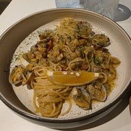 เมนูของร้าน NAMA PASTA SRIRACHA