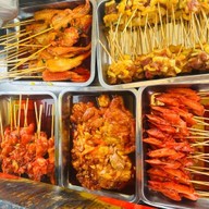 กองทัพหม่าล่า Kongthap Mala สาขาหน้าBB ตลาดประชาสามัคคีซอยกระทิงแดง