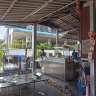 บรรยากาศ ป้าพัด