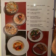 เมนู NAMA PASTA SRIRACHA