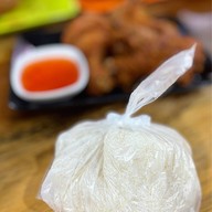 เมนูของร้าน ไก่ทอดสามเหลี่ยมทองคำ