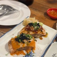 กินลาบ อีสานกายะ บางแสน