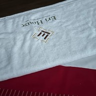 Eri House Thai Massage & Cafe