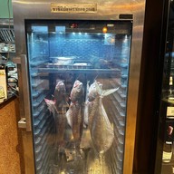 ก่อหลายโต๊ะ -