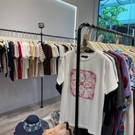 Good Sunday Market place theprak