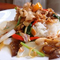 กินเก่งมากแม่ อาหารตามสั่ง อาหารเหนือ อร่อยสุดๆ ทำใหม่ทุกเมนู