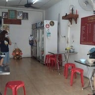 บรรยากาศ นายฮวด ก๋วยเตี๋ยวลูกชิ้นปลา ทำเอง ซอยพญานาค