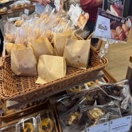 Yume Pan Samyan Mitrtown