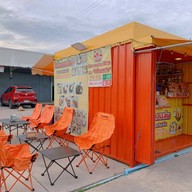 บรรยากาศ ไฮโซทานเล่น ประชาอุทิศ131