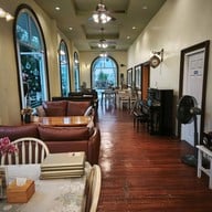 บรรยากาศ พิมพ์บุญญา Bakery House And Cafe