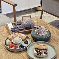 T'IN Cafe and Tea Experience Space