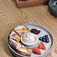 T'IN Cafe and Tea Experience Space