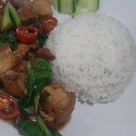 เมนูของร้าน ครัวปิ่นโต