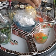 เมนูของร้าน ขนมครกเข้าวัง ข้างตลาดบองมาเช่