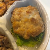 กุ้ย กุ้ย ข้าวต้ม (Kuikuikaotom) บางกรวย