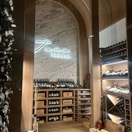 Tunu Tarnar Restaurant ลาดพร้าว48