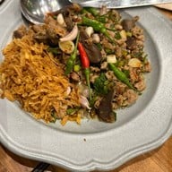 Kumpoon Central World