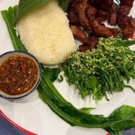 Kumpoon Central World