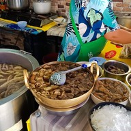 ก๋วยเตี๋ยวน้องโบว์ ดอนแก้ว