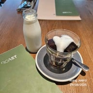 เมนูของร้าน Roast เอ็มควอเทียร์