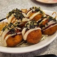 SUSHi PLUS (ซูชิ พลัส) ซีคอนสแควร์