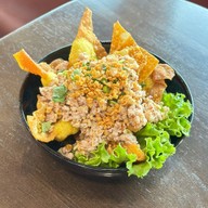 เมนูของร้าน อองชาม (En Charm) พุทธมณฑลสาย3