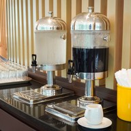 Jess Century Park Hotel