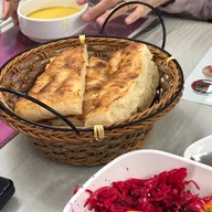 เมนูของร้าน Tamara Restaurant & Cafe