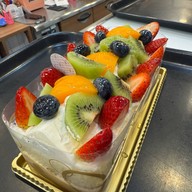 Châteraisé Silom Complex