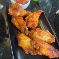 Moakmai Cafe & Restaurant