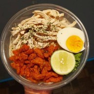 ม่าม๊าหมี่  คำโต