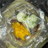 เอสคอฟฟี่ + ตำนานลูกชิ้นทอดจอมยุทธ ซอยสุขสวัสดิ์