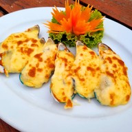 นางนวลพัทยา