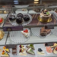 Châteraisé Silom Complex