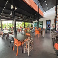 ร้านอาหารฉุย จันทบุรี