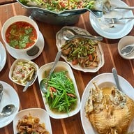 ครัวสาริกา จ.นครนายก