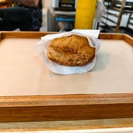 เมนูของร้าน The Croissant Corner Or Tor Kor Market