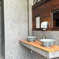 ก๋วยเตี๋ยวเรือดำน้ำ ร. พ่อ ตั้ง