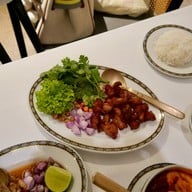 เมธาวลัย ศรแดง พระนคร