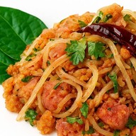 ข้าวทอดยำยั่ว แหนมนัวอ่อนนุช สาขา3