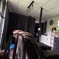 ช่างนวด และ ช่างเล็บ 1