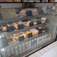 มิสอารีย์ เดอะ การ์เด้น